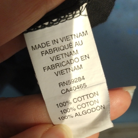 Place Black Super Genius Tee - Picture 7 of 11